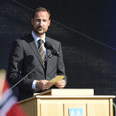 Crown Prince gives a speech in Hareid (Photo: Stian Lysberg Solum / NTB scanpix)